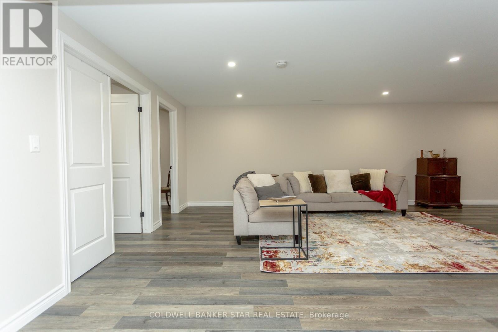 Lower level 2 bedroom in-law suite. - 8037 Springwater Road, Central Elgin, ON