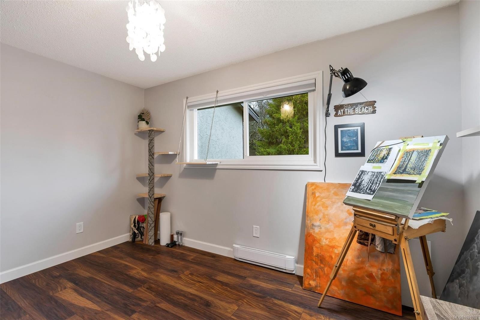 17-897 Admirals Rd, Esquimalt, BC