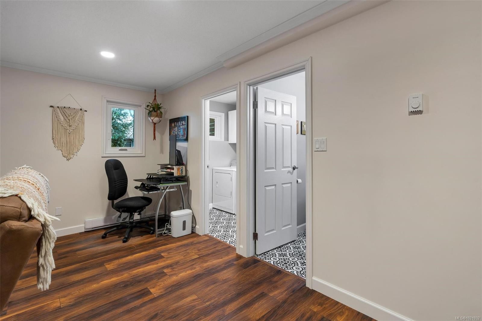 17-897 Admirals Rd, Esquimalt, BC