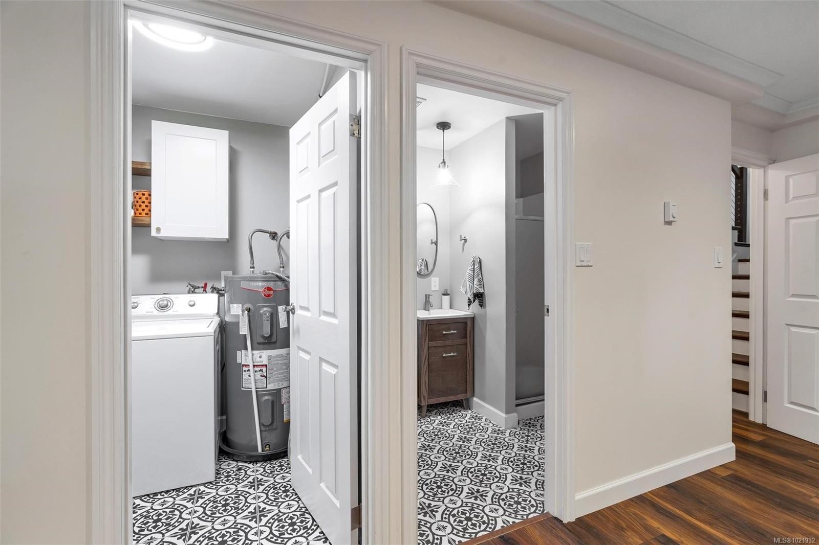 17-897 Admirals Rd, Esquimalt, BC