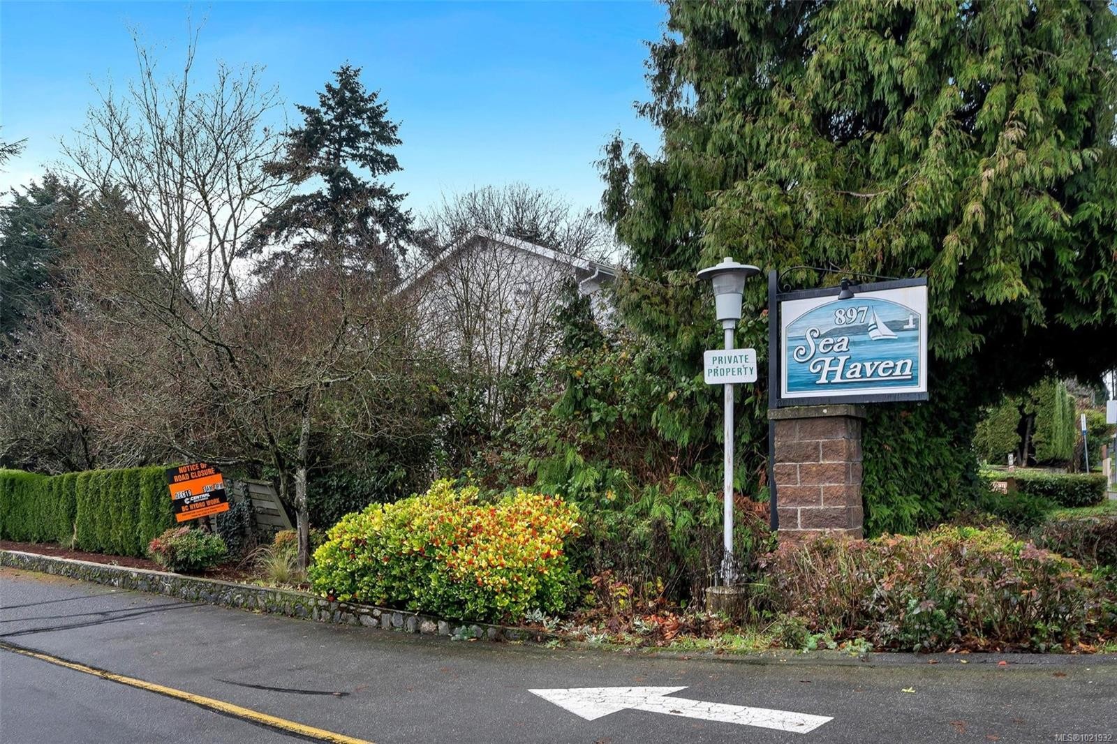 17-897 Admirals Rd, Esquimalt, BC