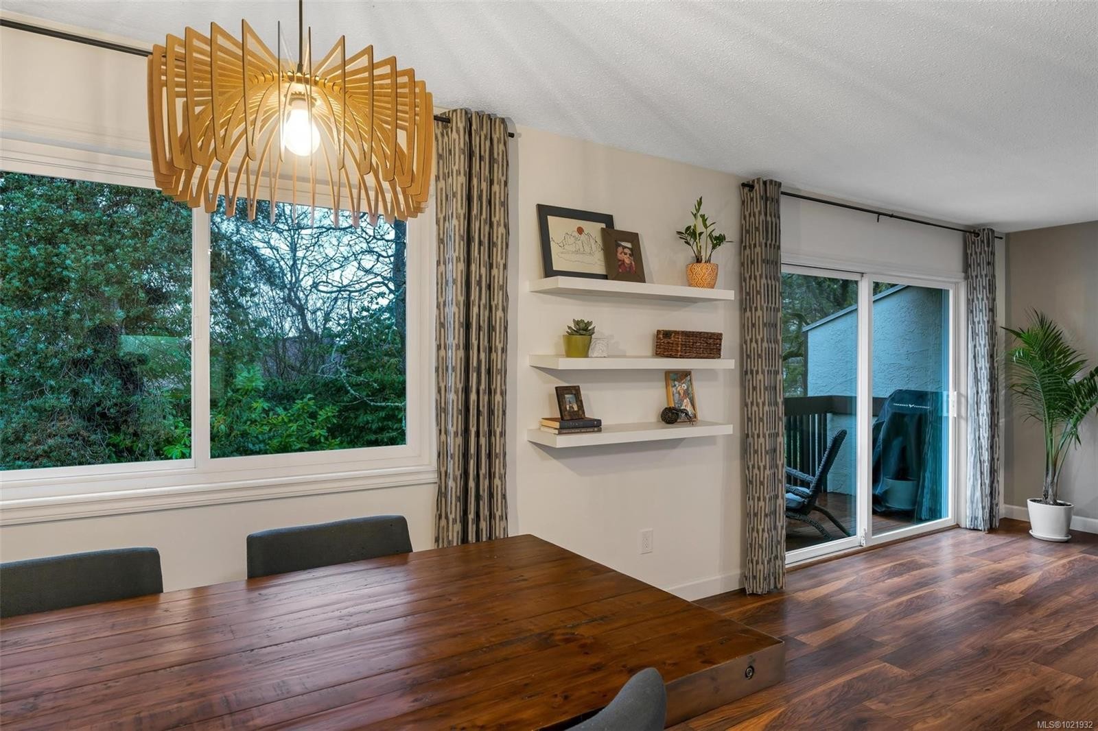 17-897 Admirals Rd, Esquimalt, BC