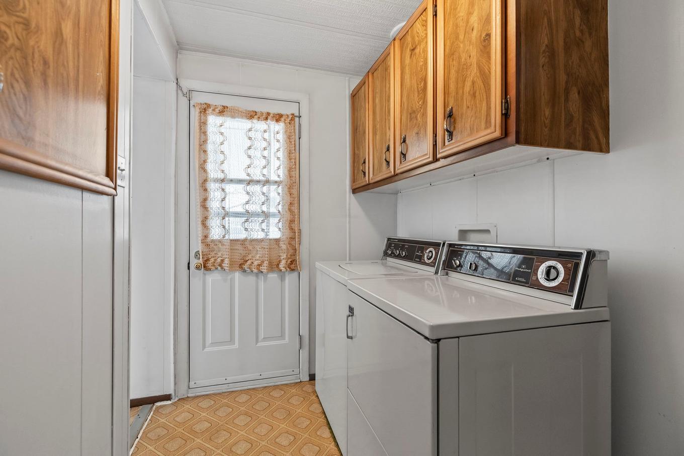 Autre - 162 Route 342, Pointe-Fortune, QC - Indoor Photo Showing Laundry Room