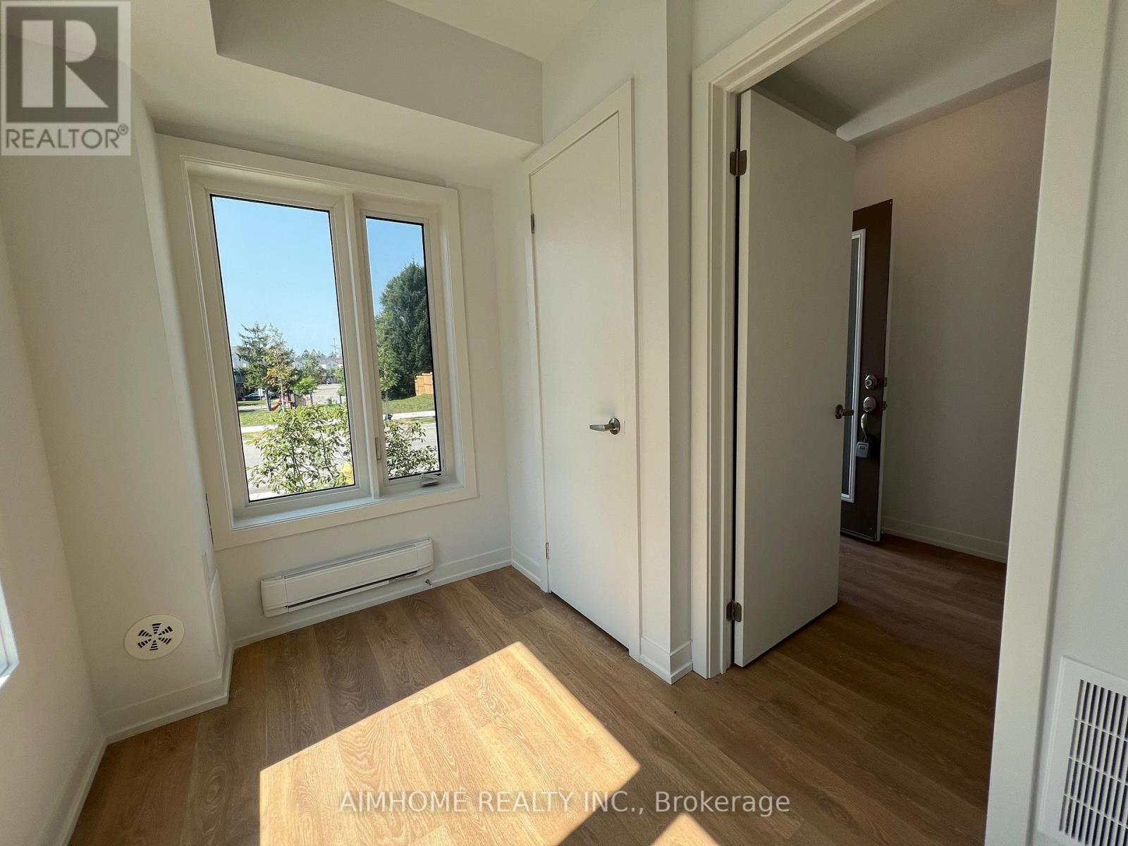 19 Case Ootes Drive, Toronto, ON - Indoor Photo Showing Other Room