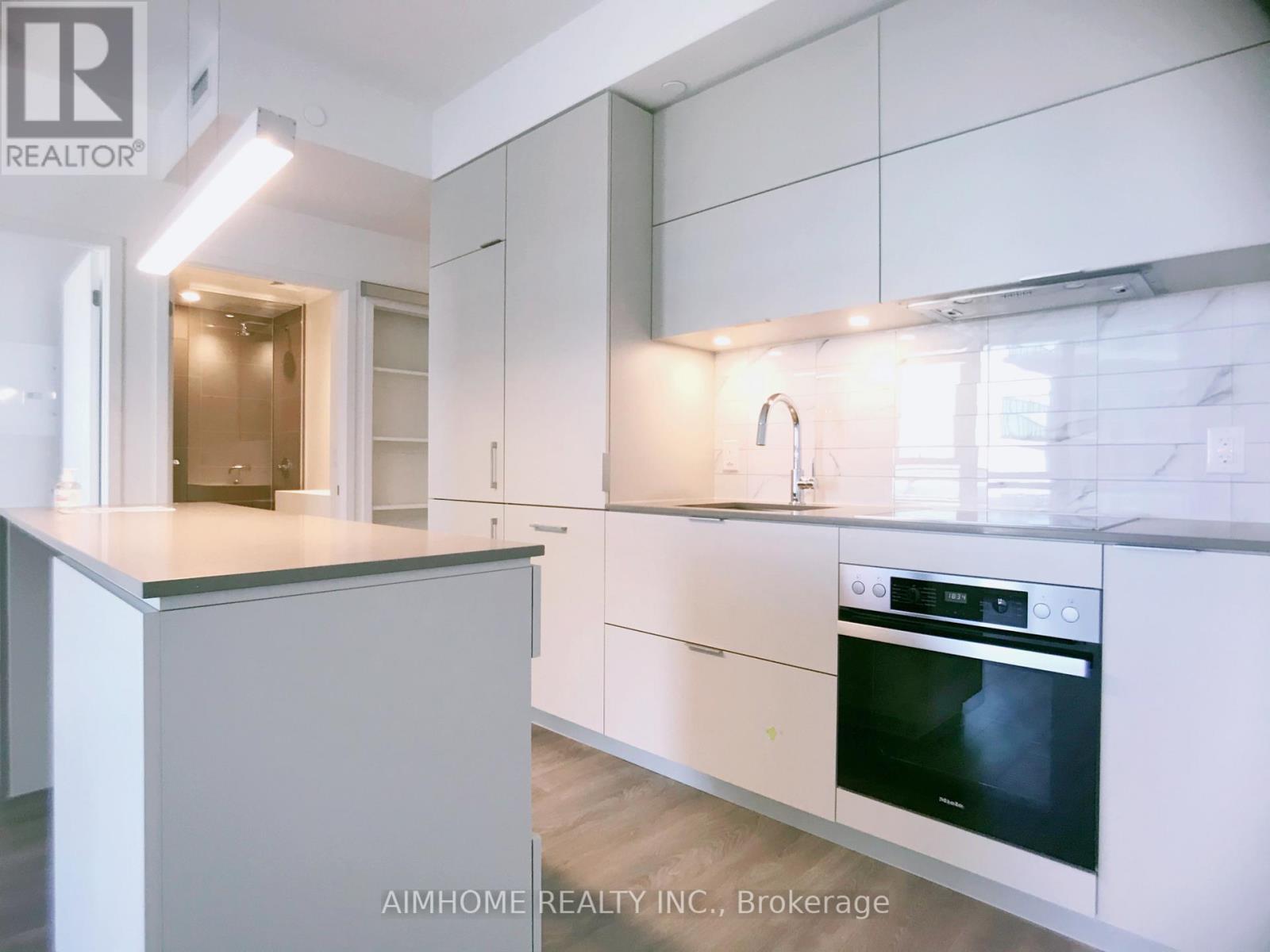 2513 - 15 Lower Jarvis Street, Toronto, ON - Indoor Photo Showing Kitchen