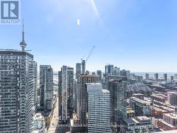 3807 - 108 PETER STREET Toronto, ON M5V 0W2