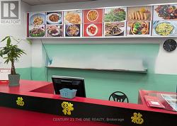 554 SHEPPARD AVENUE W Toronto, ON M3H 2R9