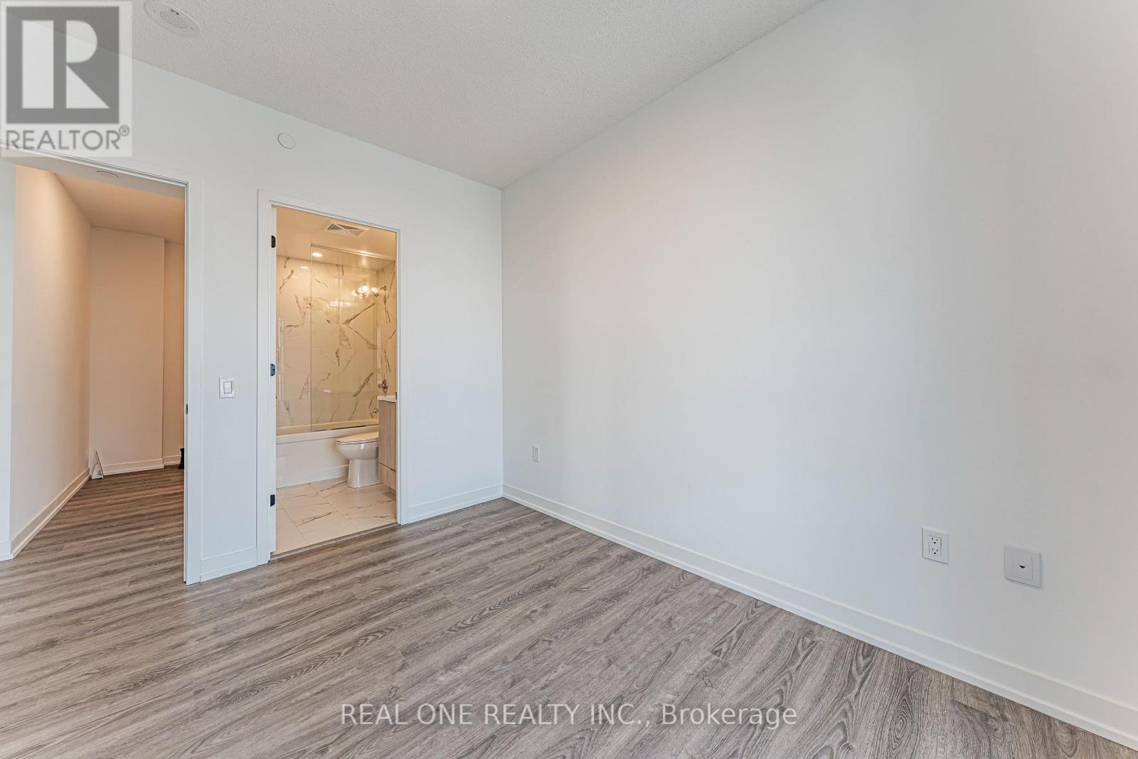 4509 - 8 Interchange Way, Vaughan, ON - Indoor Photo Showing Other Room