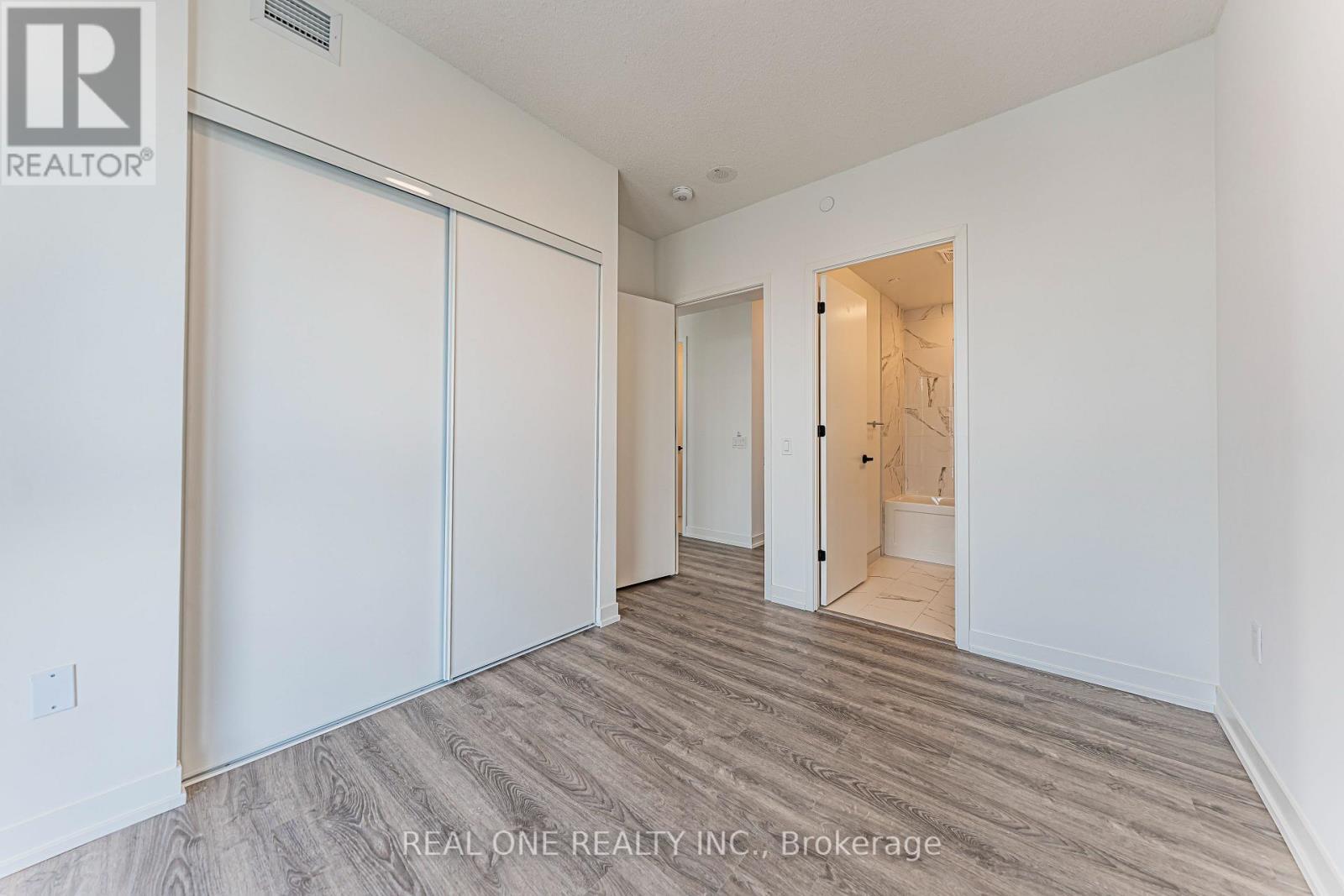 4509 - 8 Interchange Way, Vaughan, ON - Indoor Photo Showing Other Room