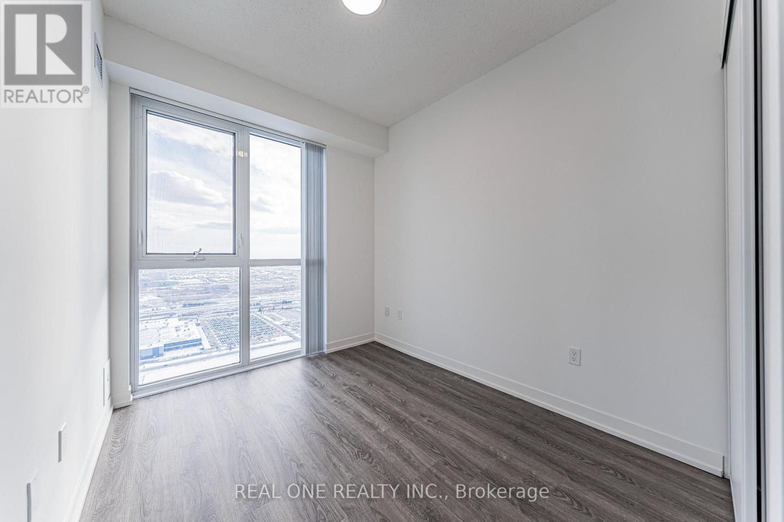 4509 - 8 Interchange Way, Vaughan, ON - Indoor Photo Showing Other Room