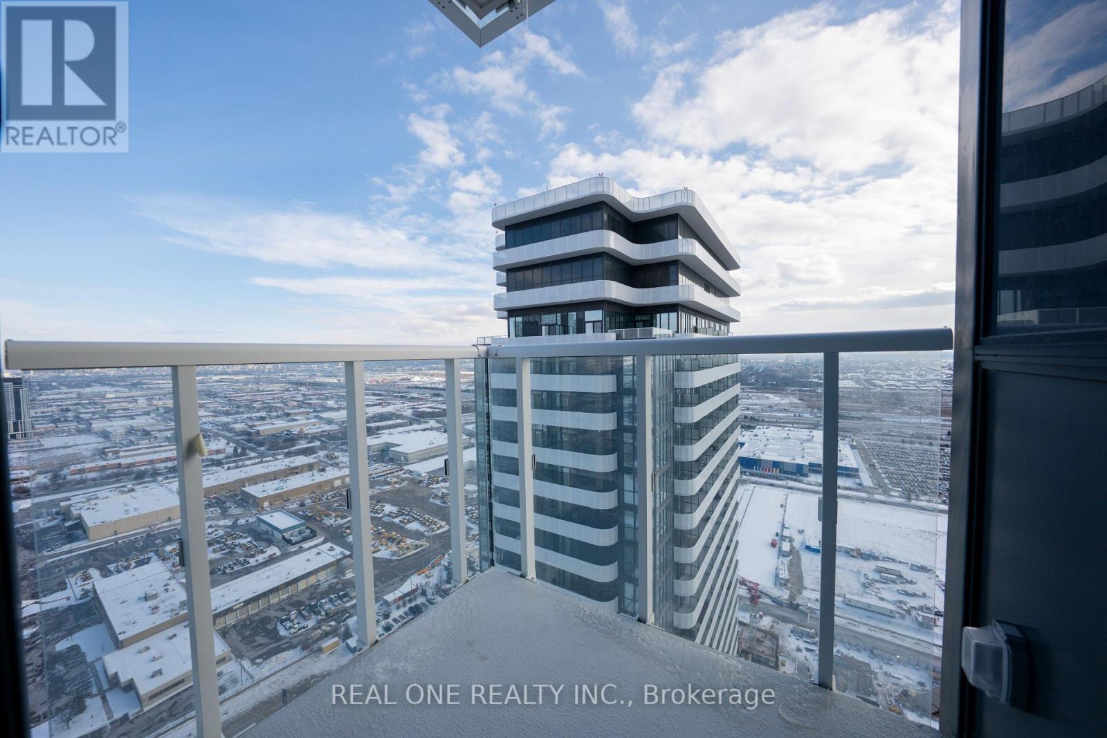 4509 - 8 Interchange Way, Vaughan, ON - Outdoor With Balcony