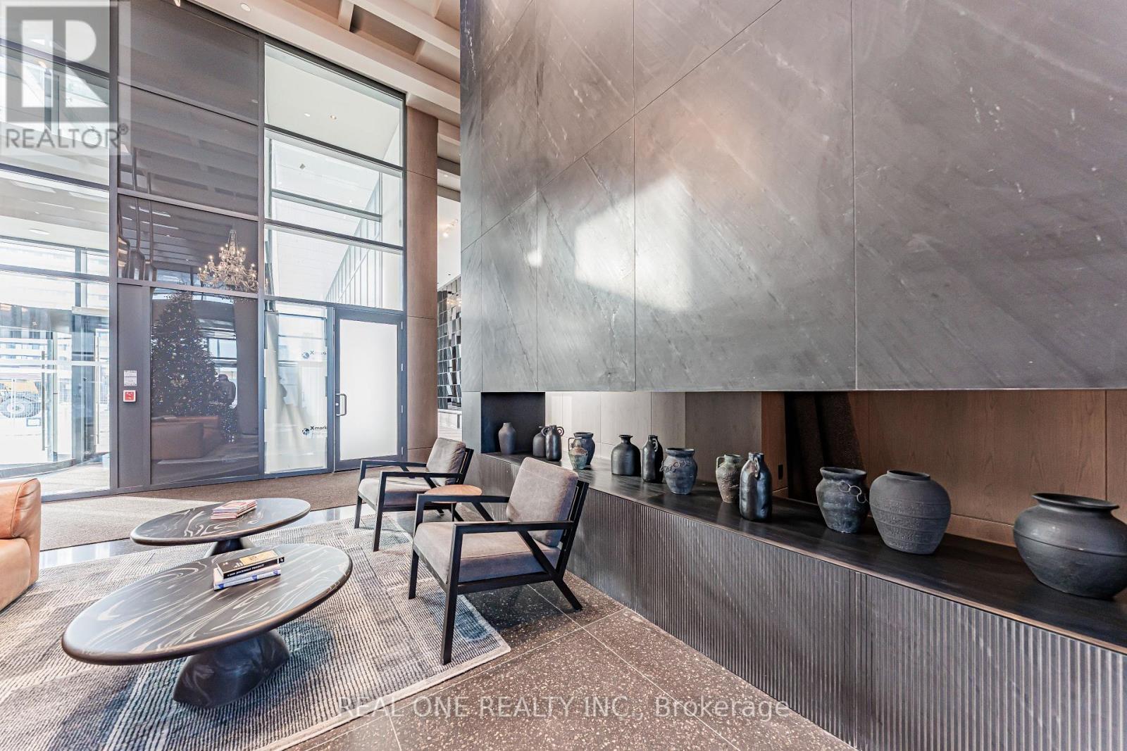 4509 - 8 Interchange Way, Vaughan, ON - Indoor Photo Showing Other Room