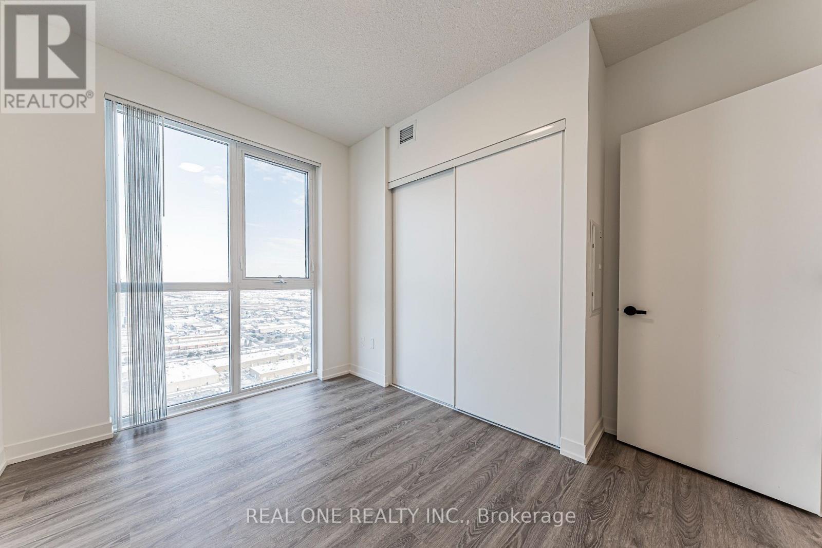 4509 - 8 Interchange Way, Vaughan, ON - Indoor Photo Showing Other Room