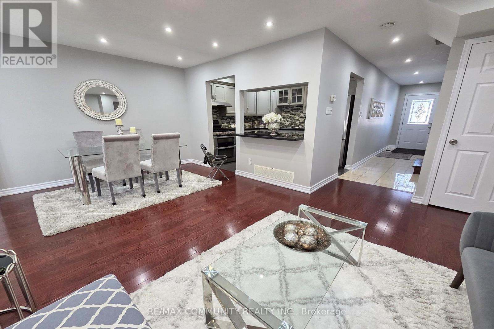 31 Stather Crescent, Markham, ON - Indoor