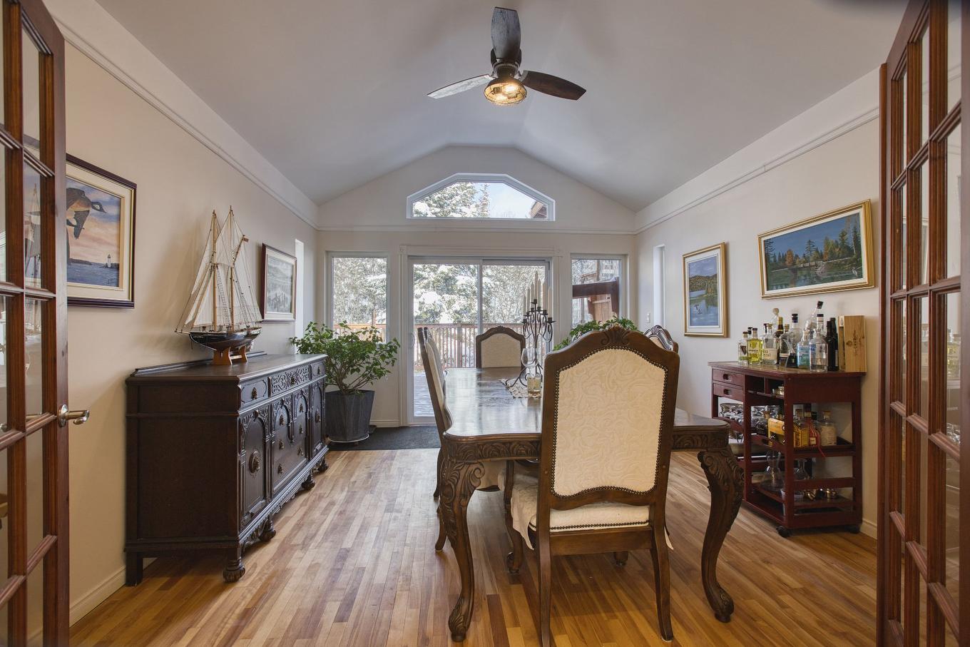 Salle à manger - 511 Rue Des Sous-Bois, Sainte-Agathe-Des-Monts, QC - Indoor Photo Showing Other Room