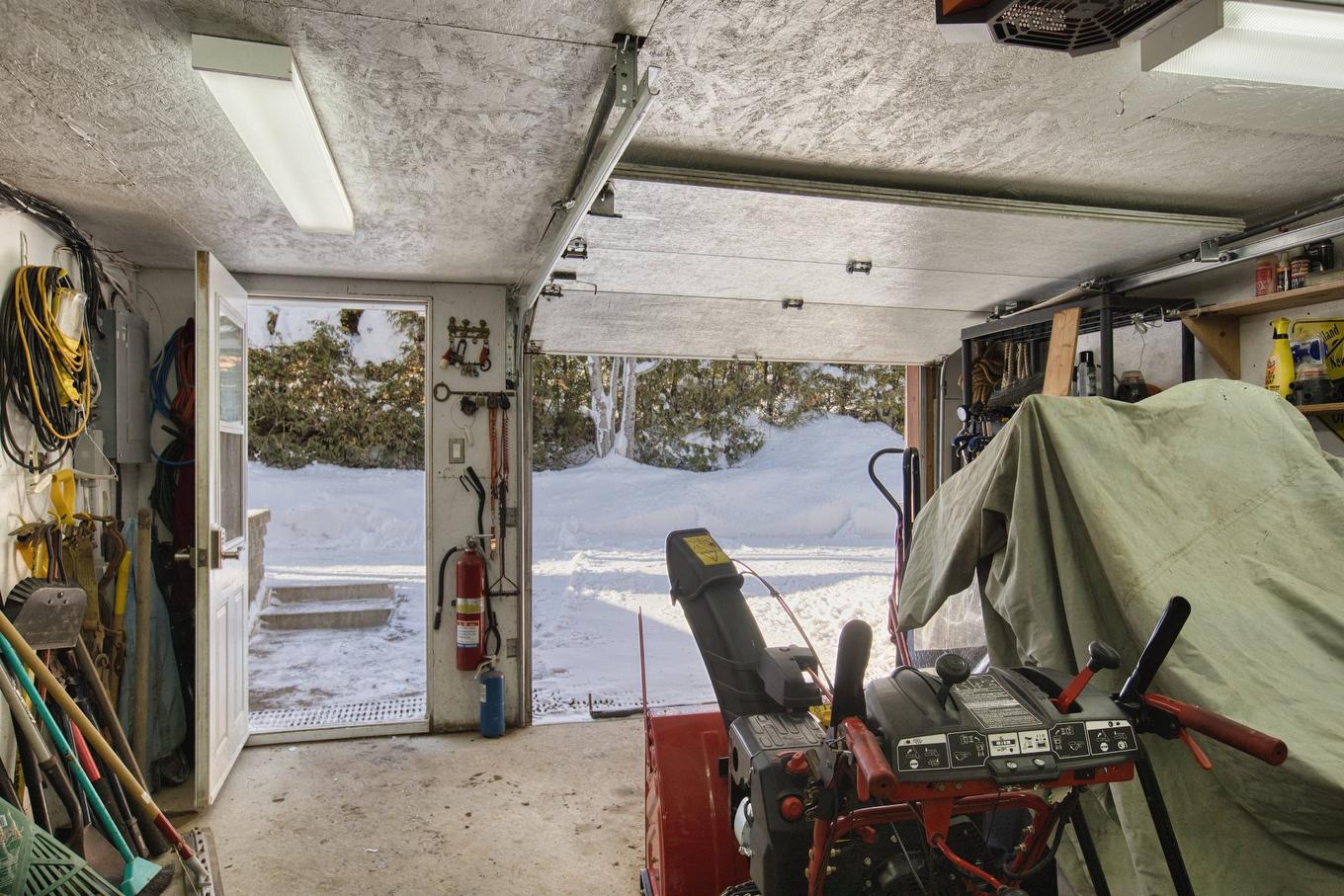 Remise - 511 Rue Des Sous-Bois, Sainte-Agathe-Des-Monts, QC - Indoor