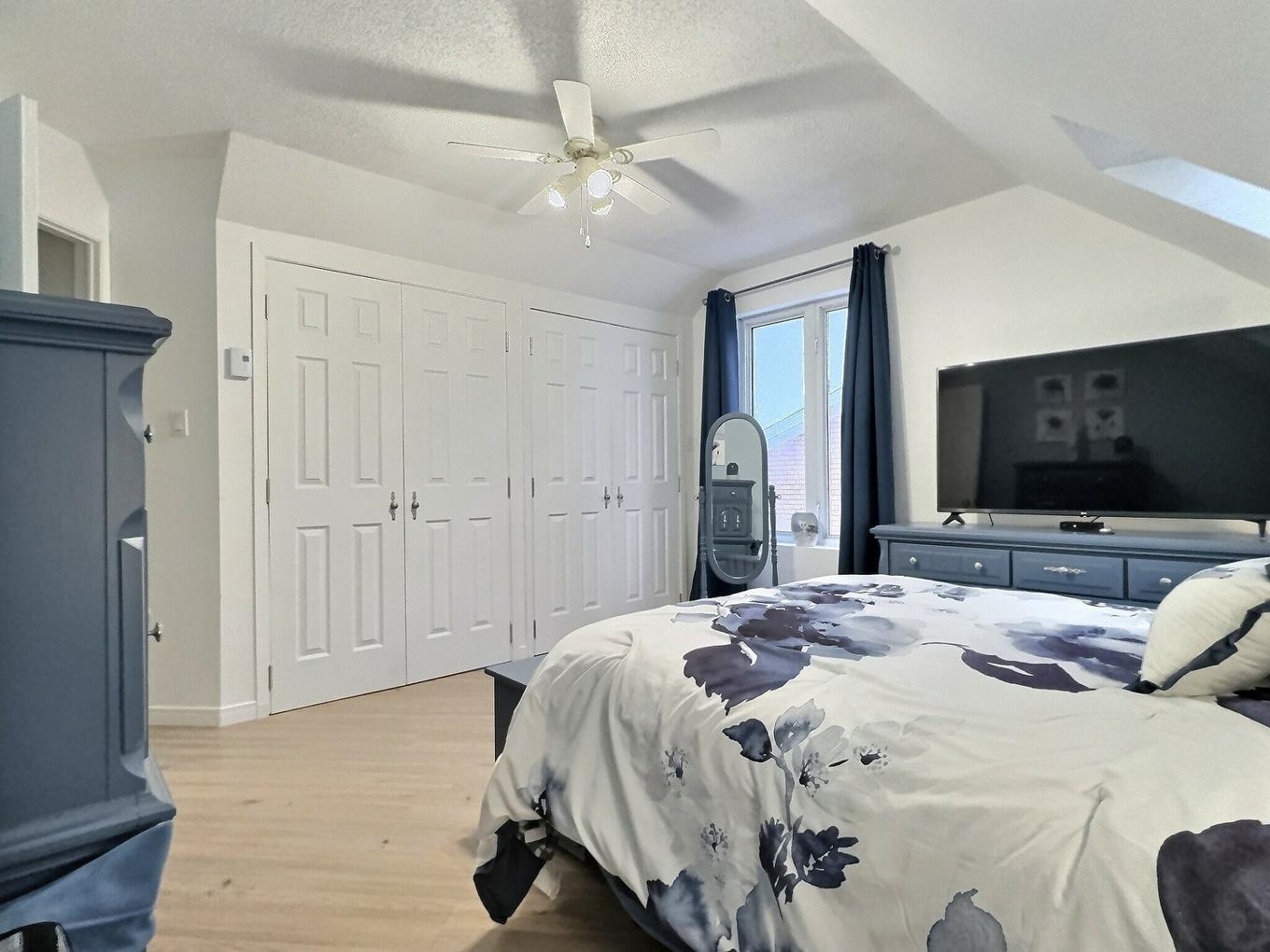 Bedroom - 22 Rue St-Isidore O., Laverlochère-Angliers, QC - Indoor Photo Showing Bedroom