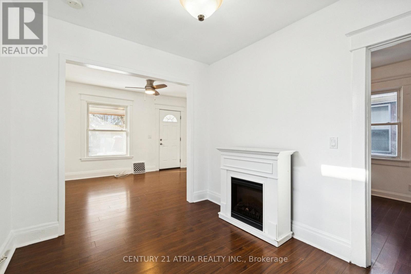 106 Burgar Street, Welland, ON - Indoor