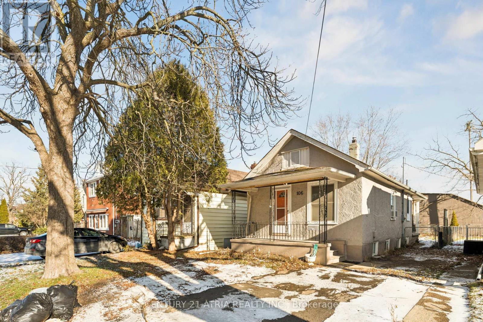 106 Burgar Street, Welland, ON - Outdoor