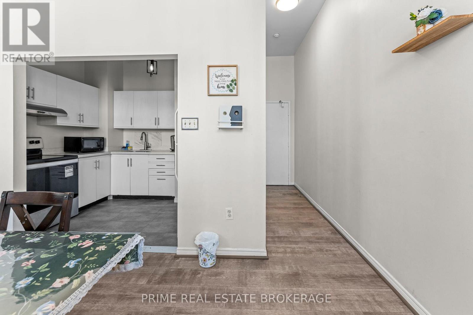 Unit 4 - 366 Richmond Street, London East (East K), ON - Indoor Photo Showing Other Room