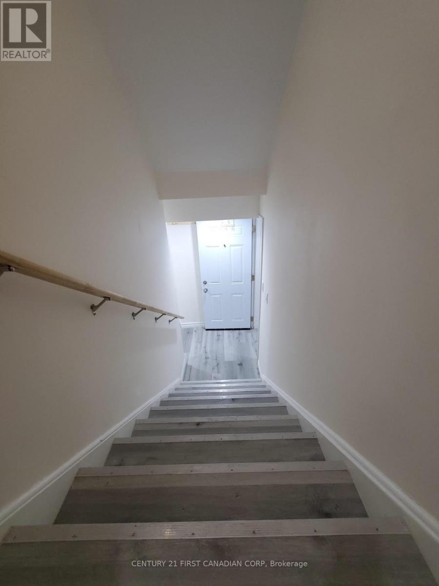 Lower - 289 Middleton Avenue, London South (South W), ON - Indoor Photo Showing Other Room