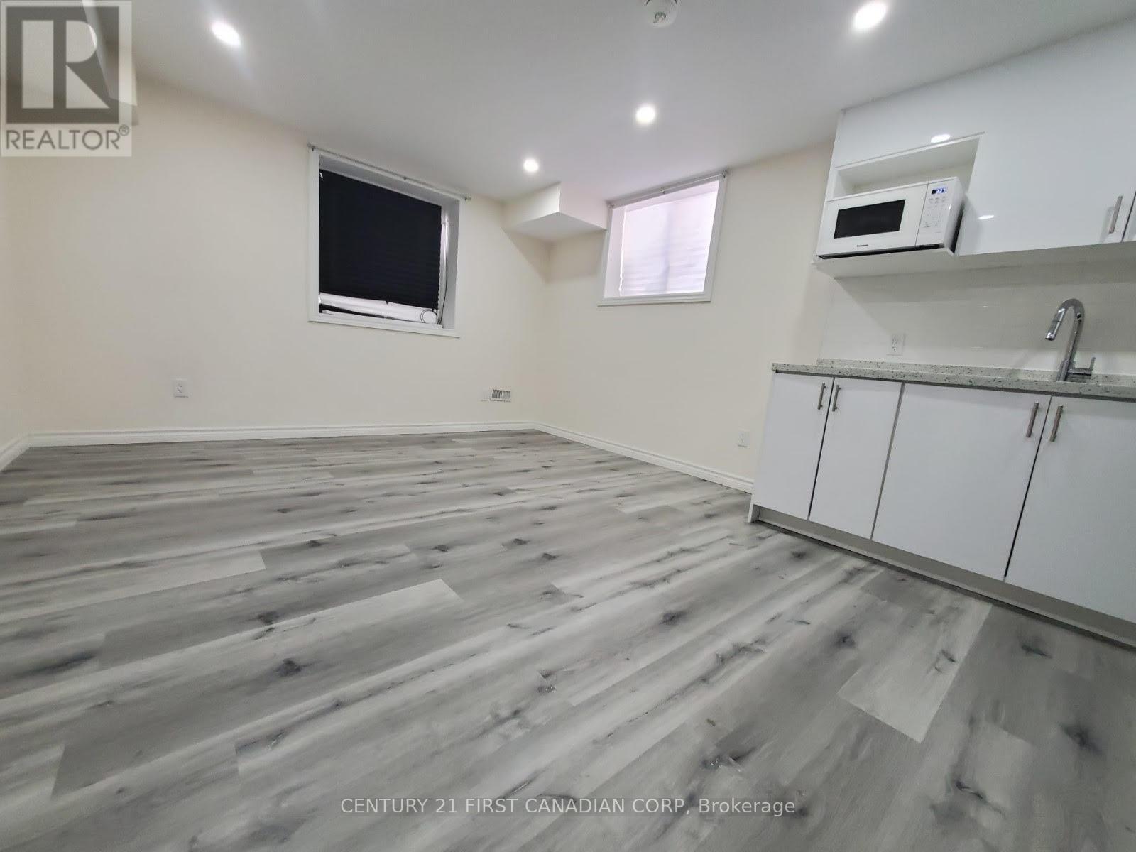 Lower - 289 Middleton Avenue, London South (South W), ON - Indoor