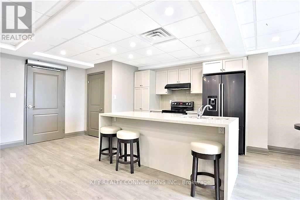 Party Room - 225 - 101 Shoreview Place, Hamilton, ON - Indoor Photo Showing Kitchen