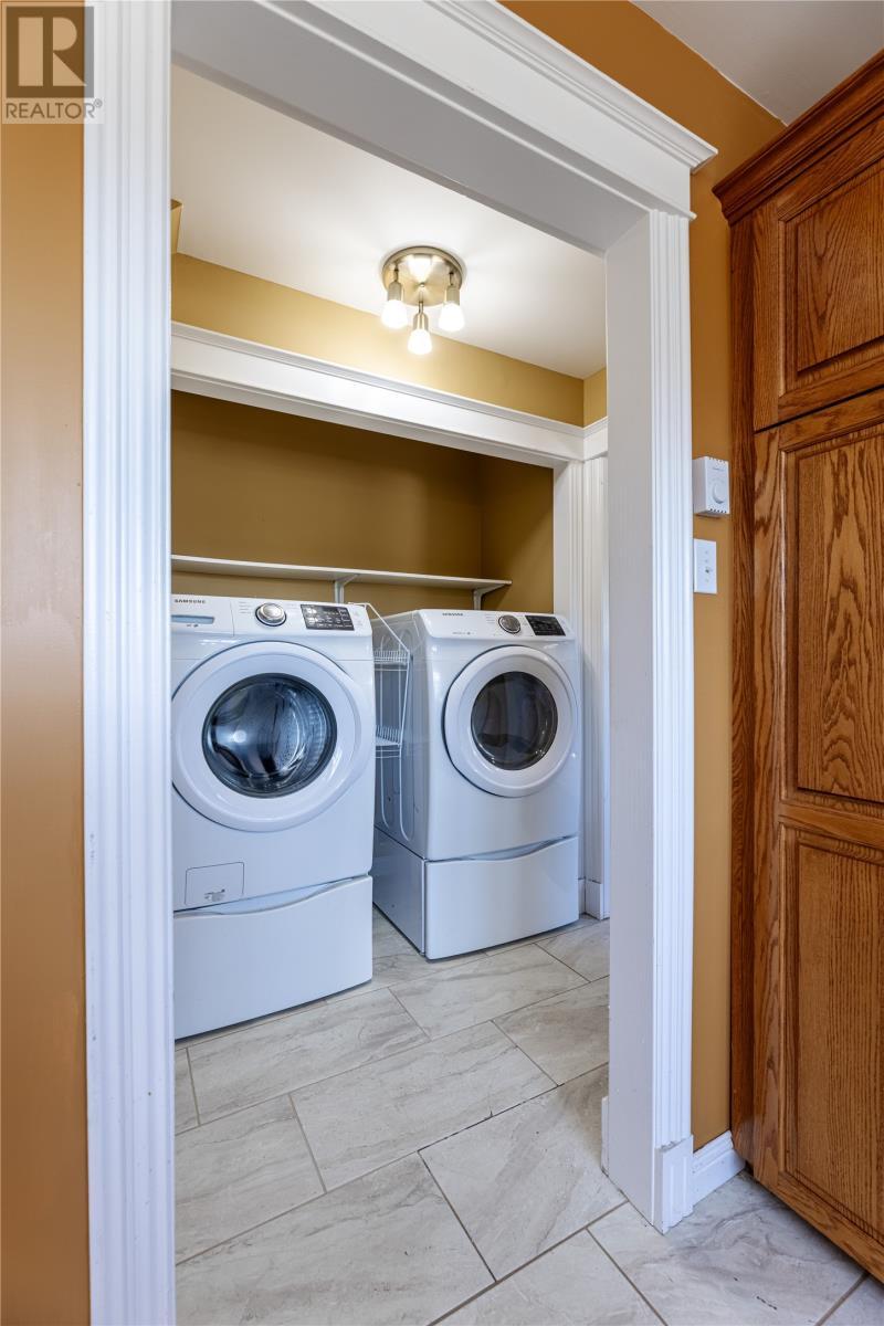 115 Western Island Pond Drive, Torbay, NL - Indoor Photo Showing Laundry Room