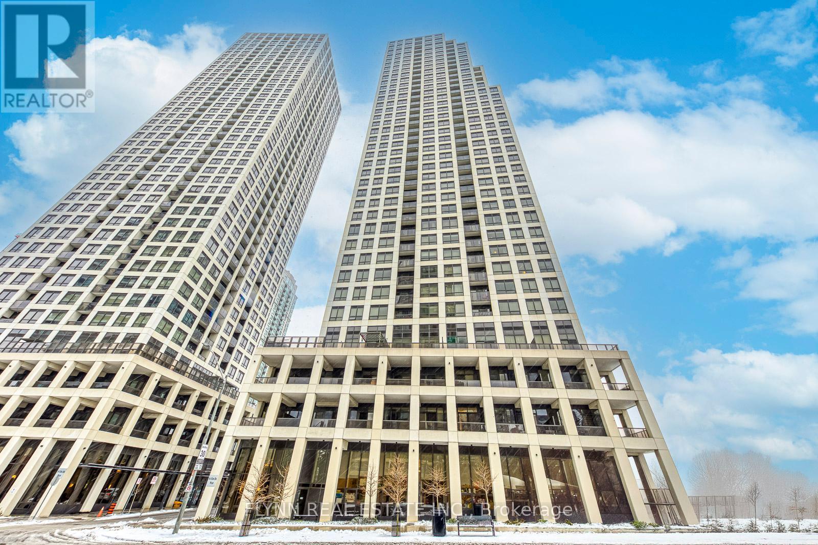 2001 - 36 Elm Drive W, Mississauga, ON - Outdoor With Facade