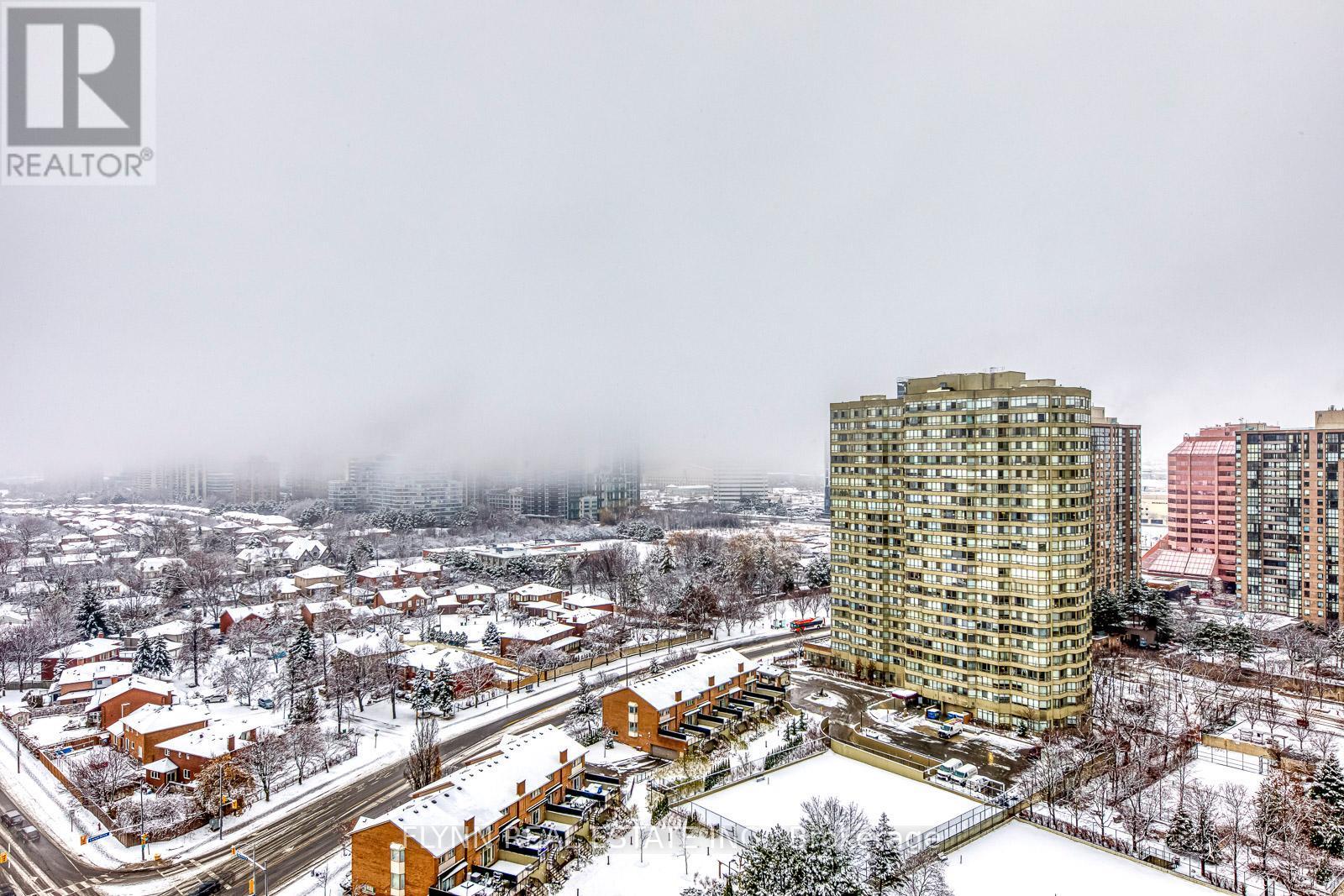 2001 - 36 Elm Drive W, Mississauga, ON - Outdoor With View