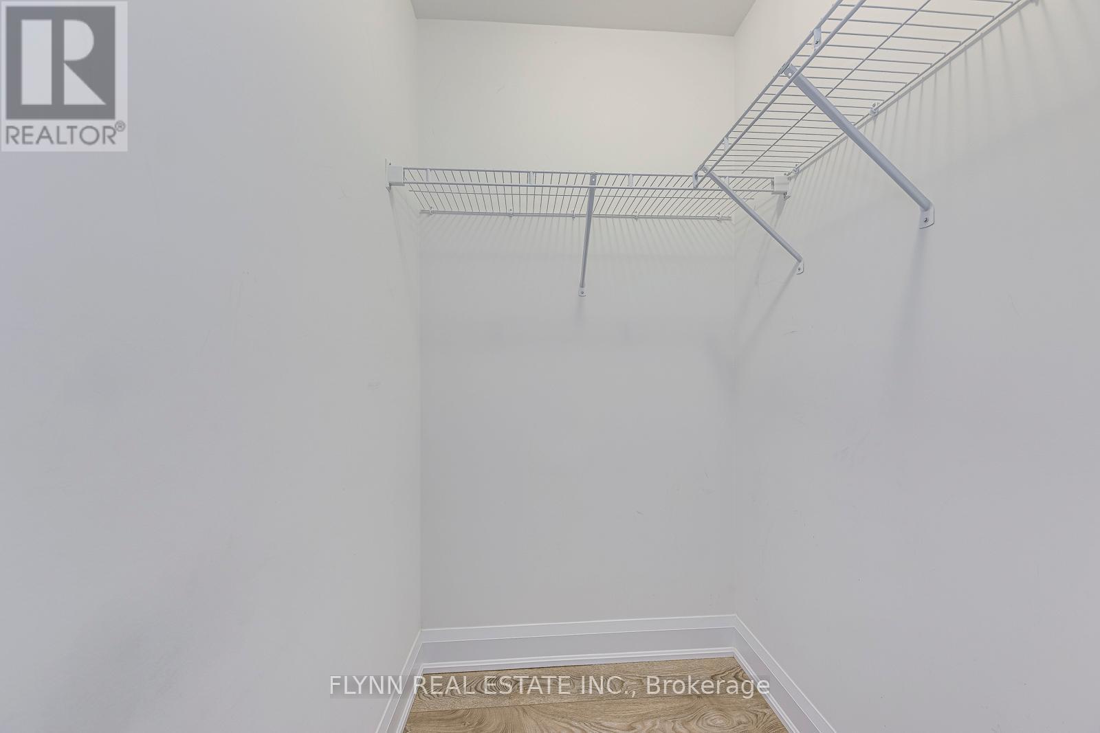 2001 - 36 Elm Drive W, Mississauga, ON - Indoor With Storage