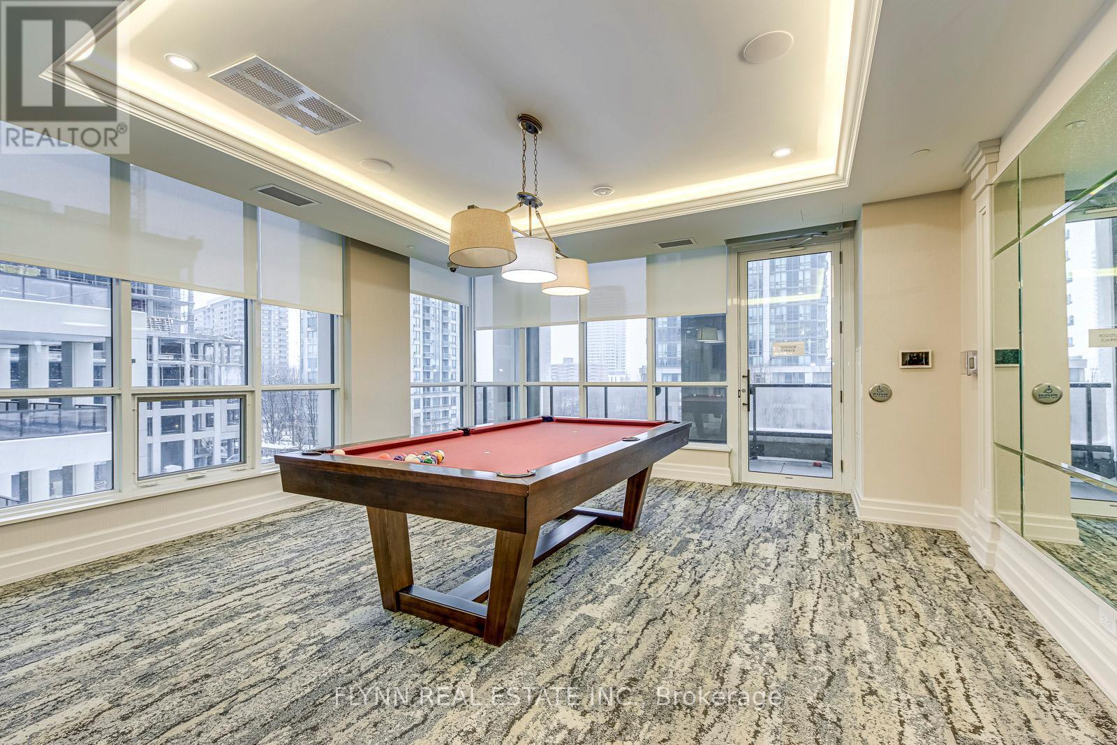 2001 - 36 Elm Drive W, Mississauga, ON - Indoor Photo Showing Other Room