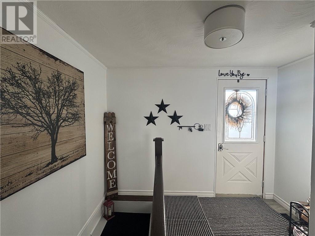 108 Armand Crescent, Chelmsford, ON - Indoor Photo Showing Other Room