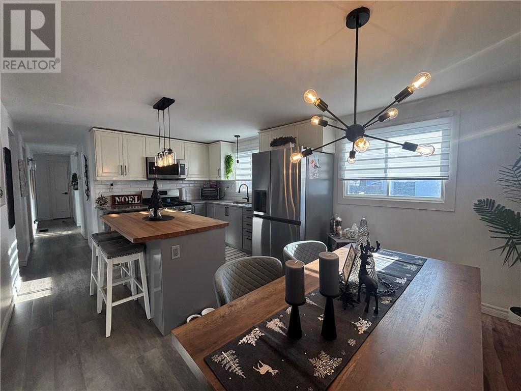 108 Armand Crescent, Chelmsford, ON - Indoor