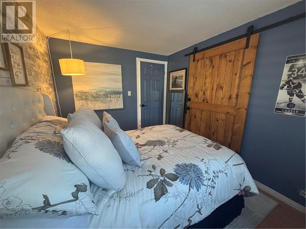 108 Armand Crescent, Chelmsford, ON - Indoor Photo Showing Bedroom