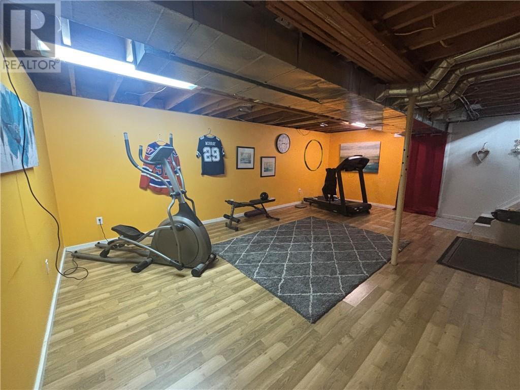 108 Armand Crescent, Chelmsford, ON - Indoor