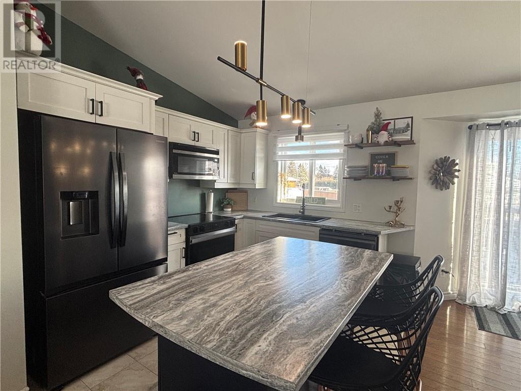 3099 Anizette Street, Chelmsford, ON - Indoor