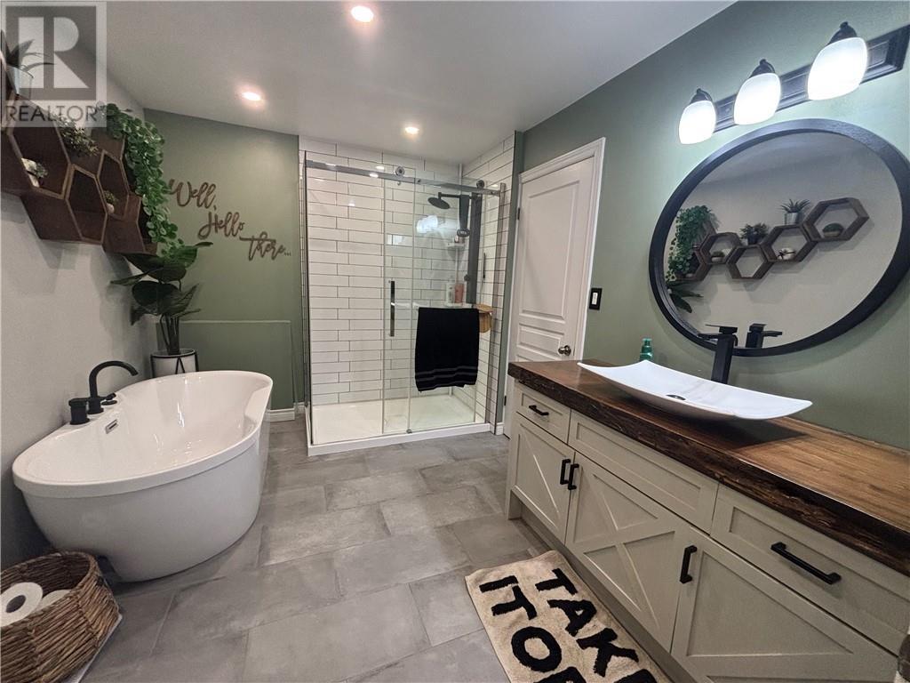 3099 Anizette Street, Chelmsford, ON - Indoor Photo Showing Bathroom
