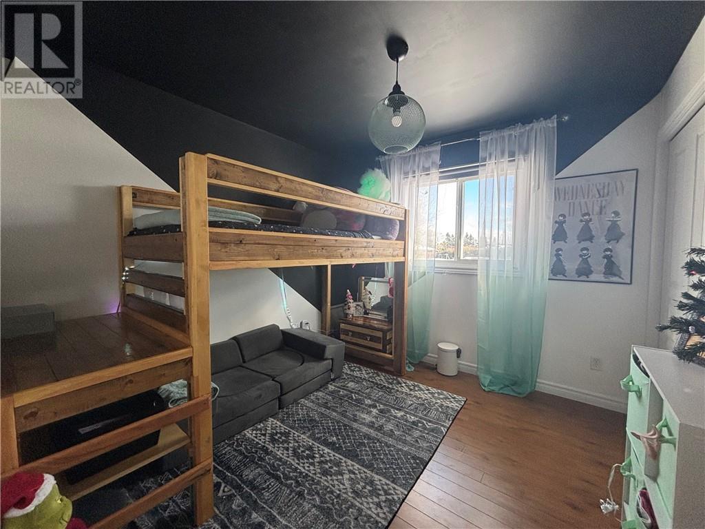 3099 Anizette Street, Chelmsford, ON - Indoor