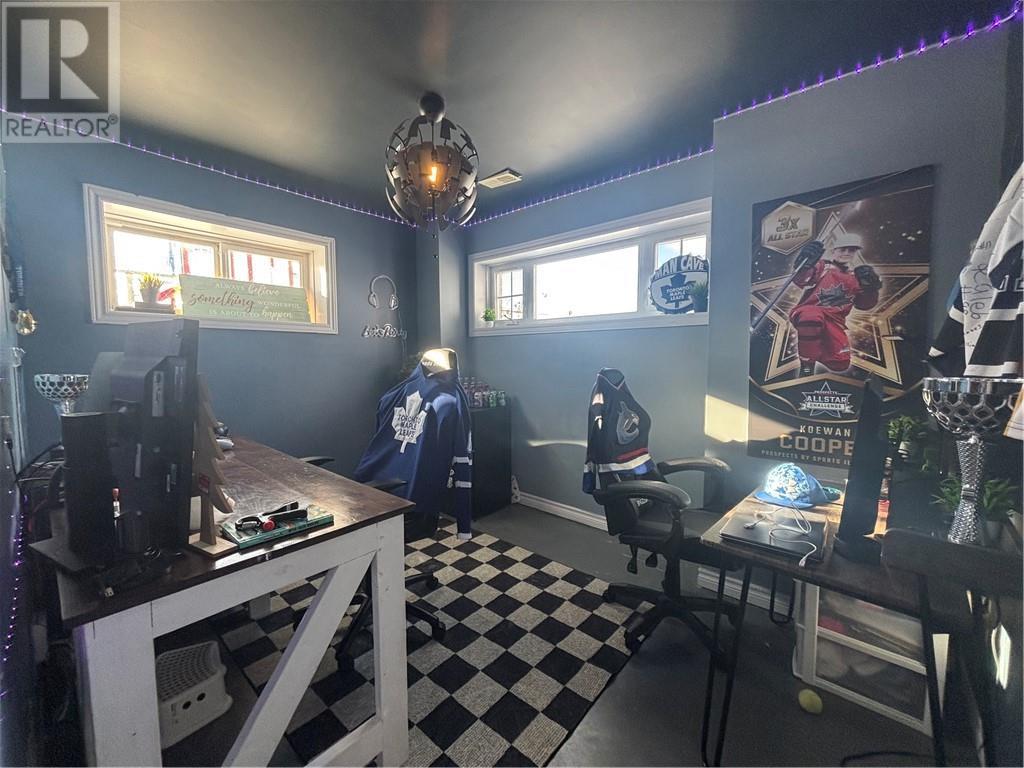 3099 Anizette Street, Chelmsford, ON - Indoor