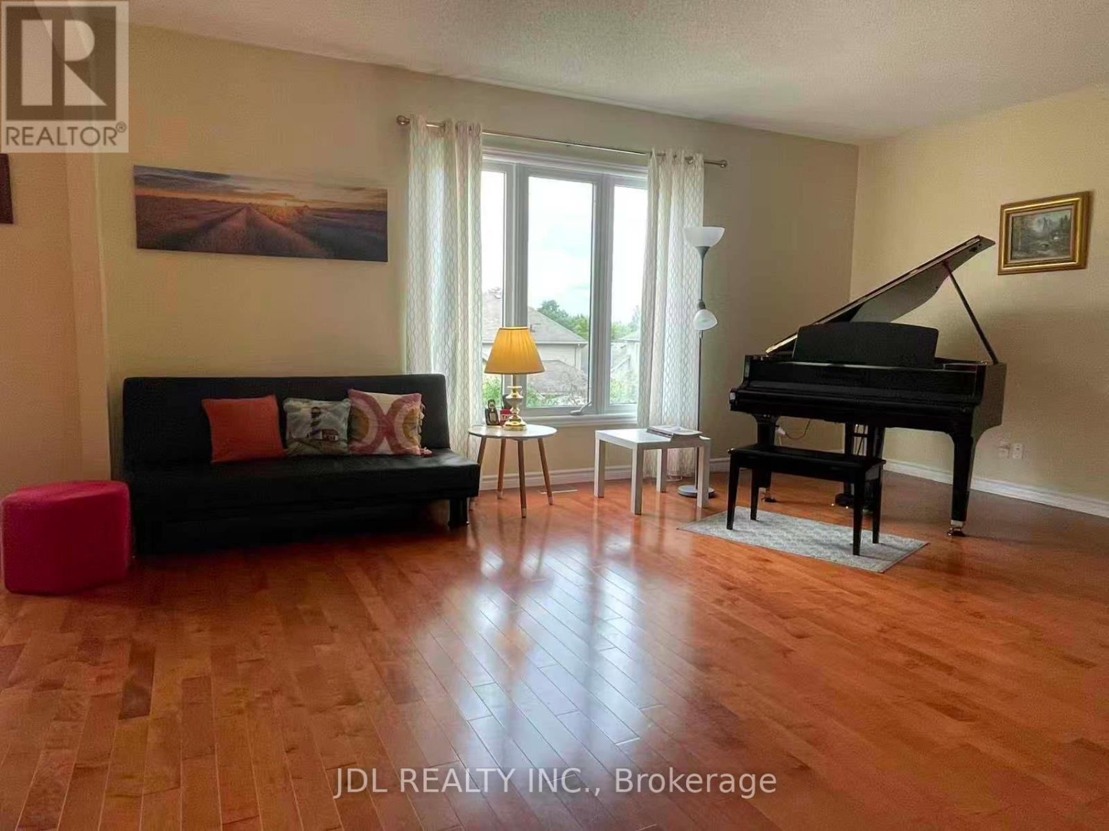 394 Berryhill Drive W, London North, ON - Indoor Photo Showing Other Room