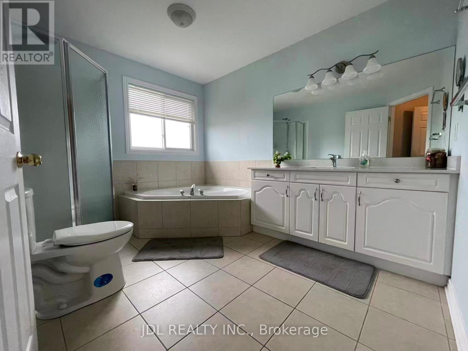394 Berryhill Drive W, London North, ON - Indoor Photo Showing Bathroom