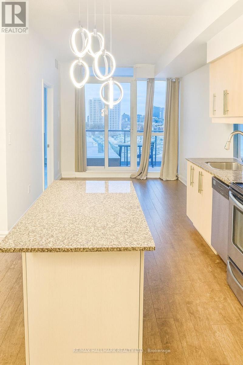 440 - 2885 Bayview Avenue, Toronto, ON - Indoor Photo Showing Kitchen