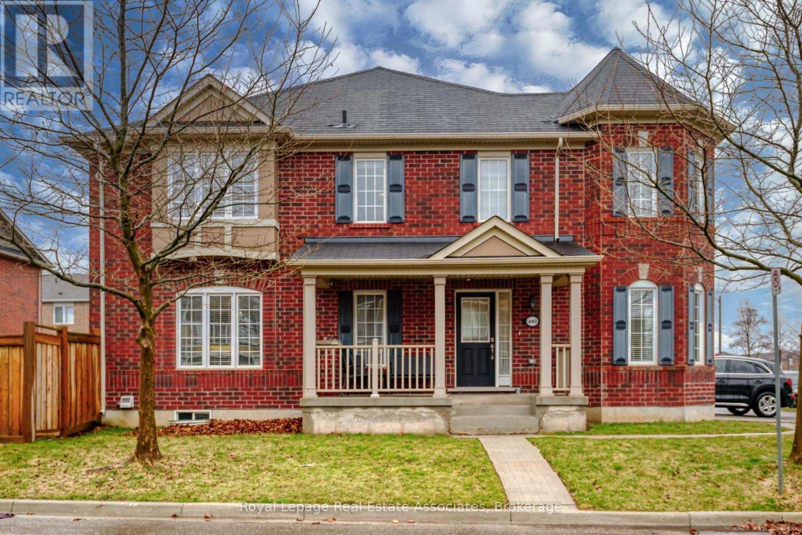440 Dalhousie Gate, Milton, ON - Outdoor With Deck Patio Veranda With Facade