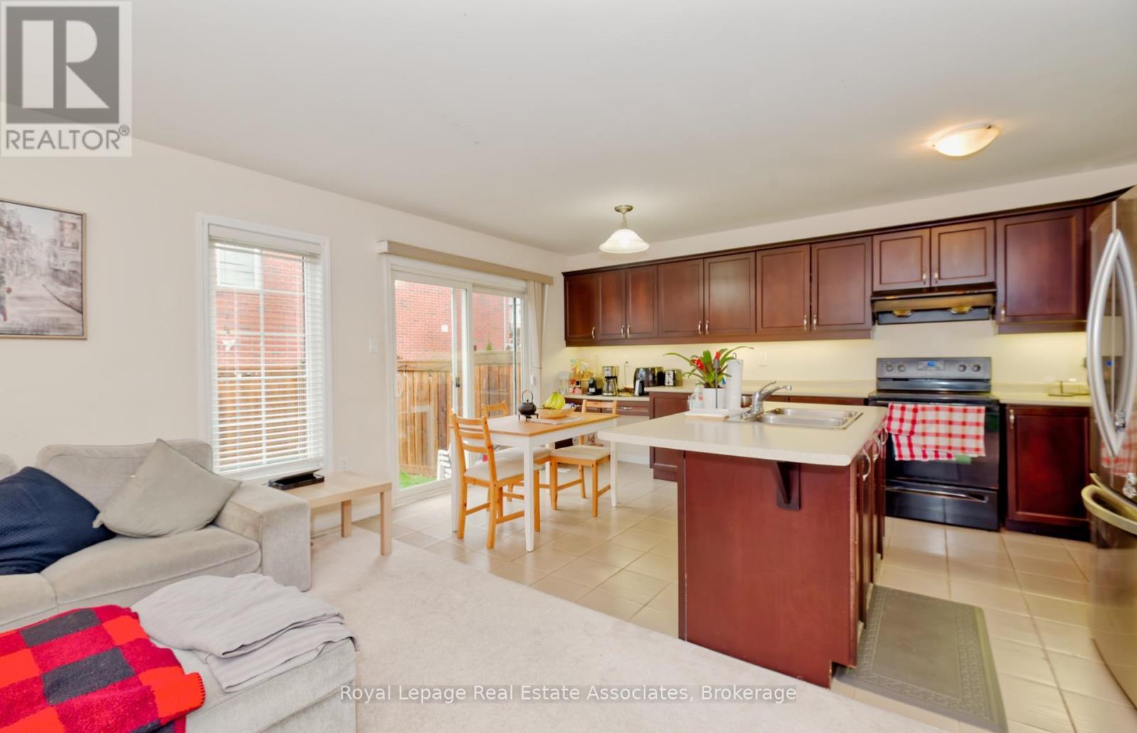 440 Dalhousie Gate, Milton, ON - Indoor Photo Showing Other Room