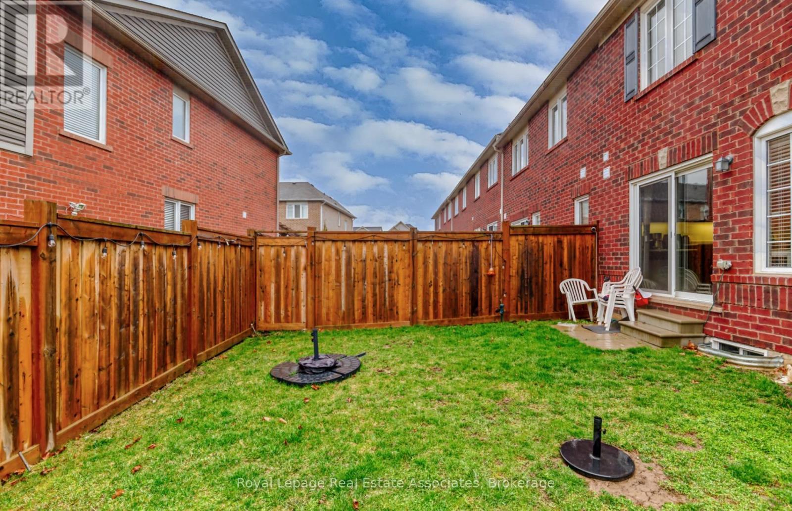 440 Dalhousie Gate, Milton, ON - Outdoor With Exterior