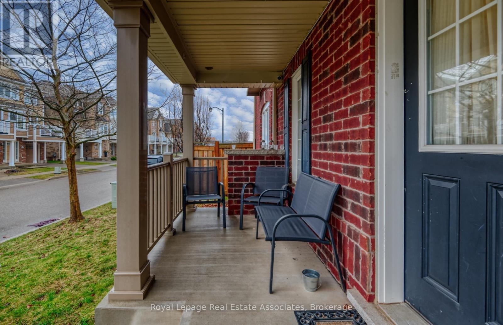 440 Dalhousie Gate, Milton, ON - Outdoor With Deck Patio Veranda With Exterior