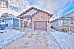 91 SCHOLFIELD AVENUE S Welland (Lincoln/Crowland), ON L3B 1N4