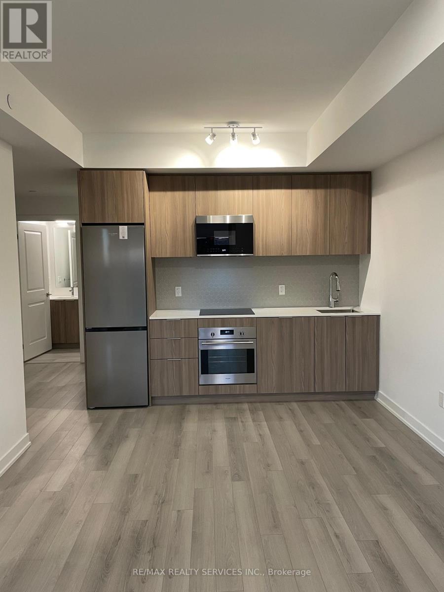 313 - 15 Skyridge Drive, Brampton, ON - Indoor Photo Showing Kitchen