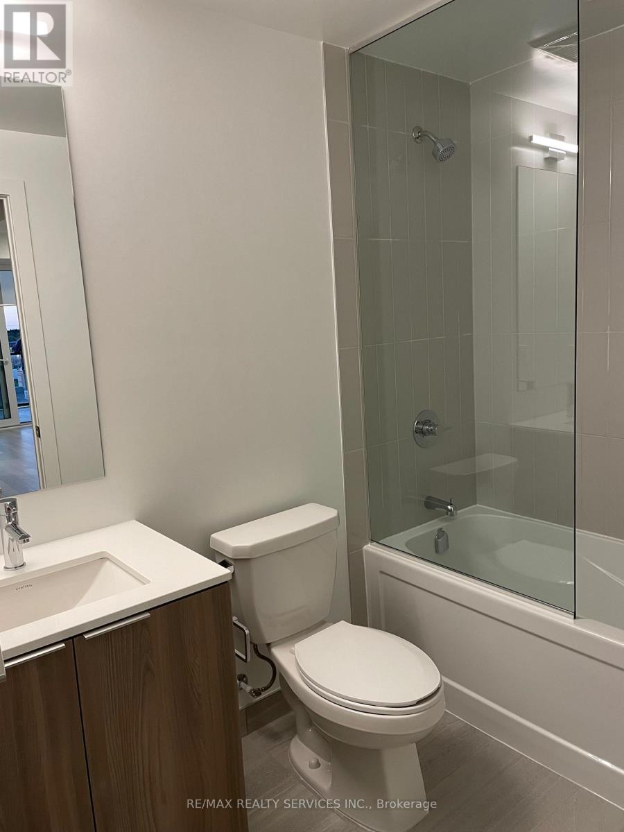 313 - 15 Skyridge Drive, Brampton, ON - Indoor Photo Showing Bathroom